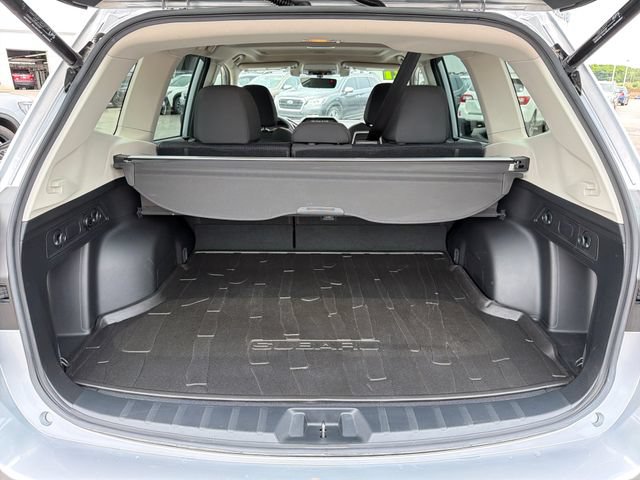 Used 2021 Subaru Forester Premium AWD/4WD image 29