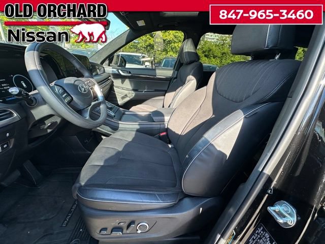 Used 2025 Hyundai Palisade Calligraphy AWD/4WD image 13