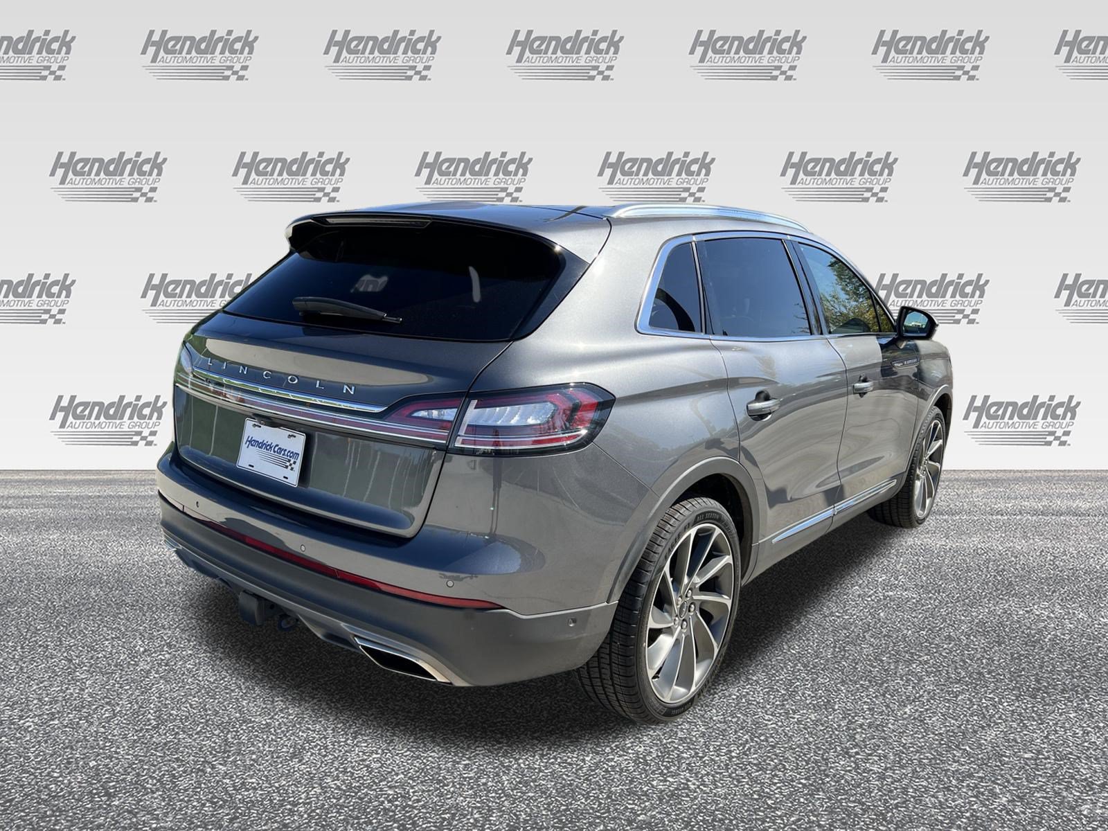 Used 2023 Lincoln Nautilus Reserve w/ Equipment Group 202A AWD/4WD image 11