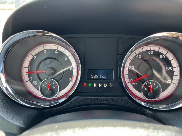 Used 2018 Dodge Grand Caravan SE FWD image 20