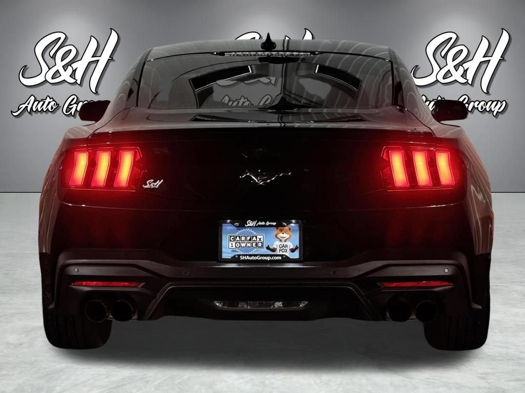 Used 2025 Ford Mustang Premium RWD image 23