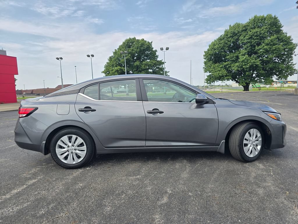 Used 2025 Nissan Sentra S FWD image 14