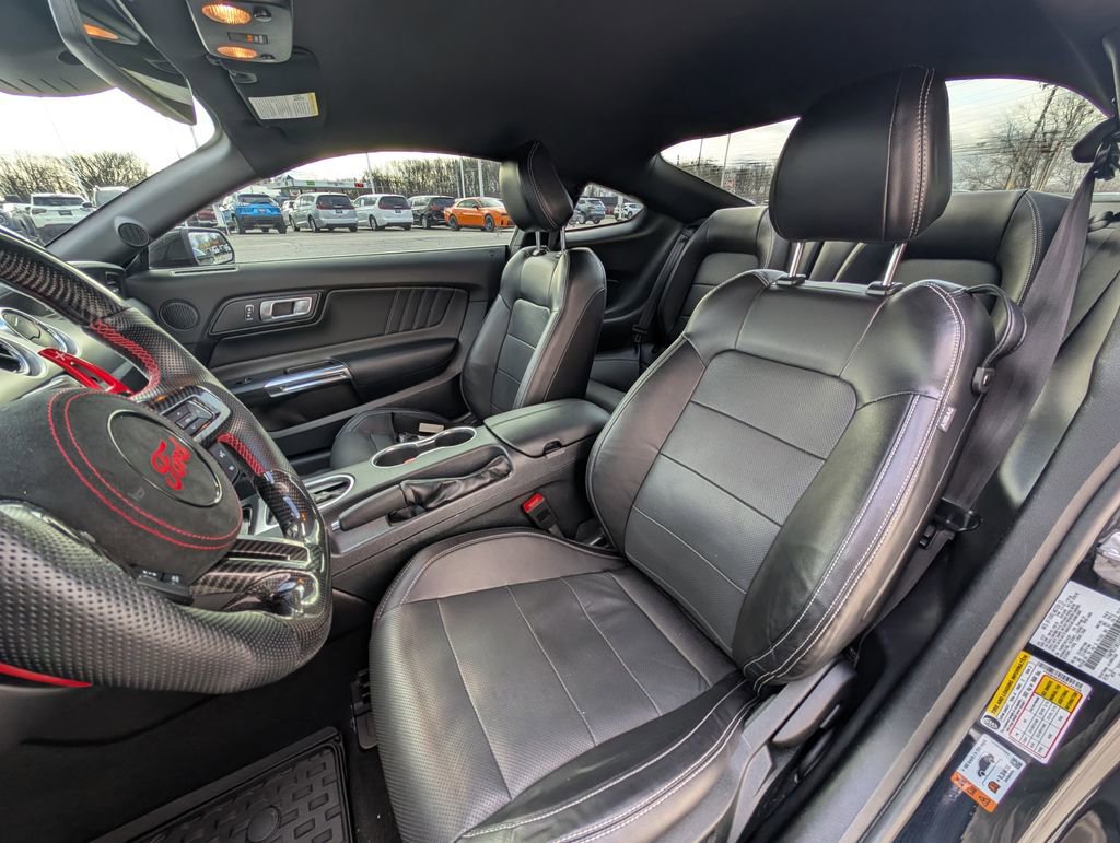 Used 2022 Ford Mustang GT Premium w/ Black Accent Package RWD image 16