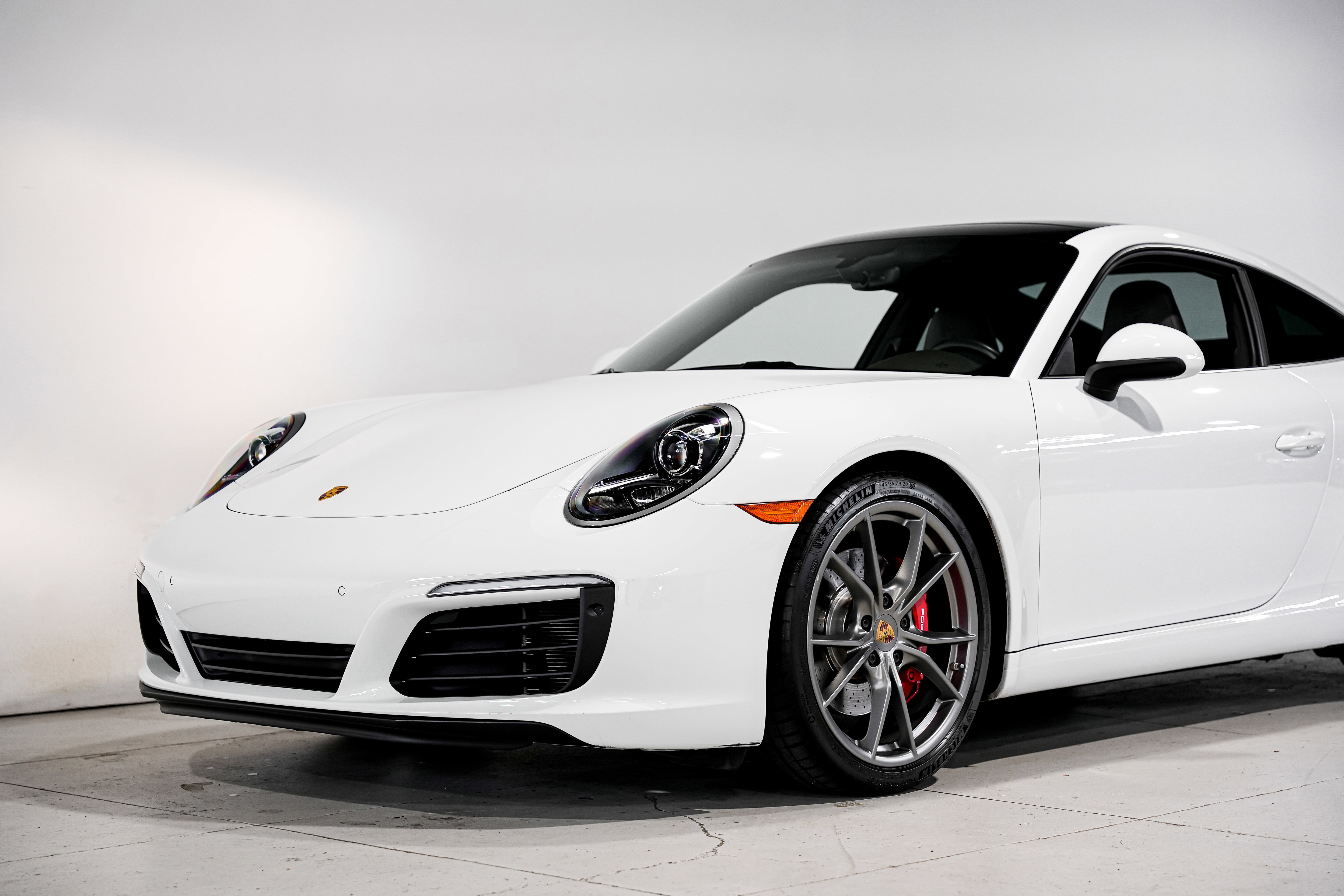Used 2019 Porsche 911 Carrera S image 32