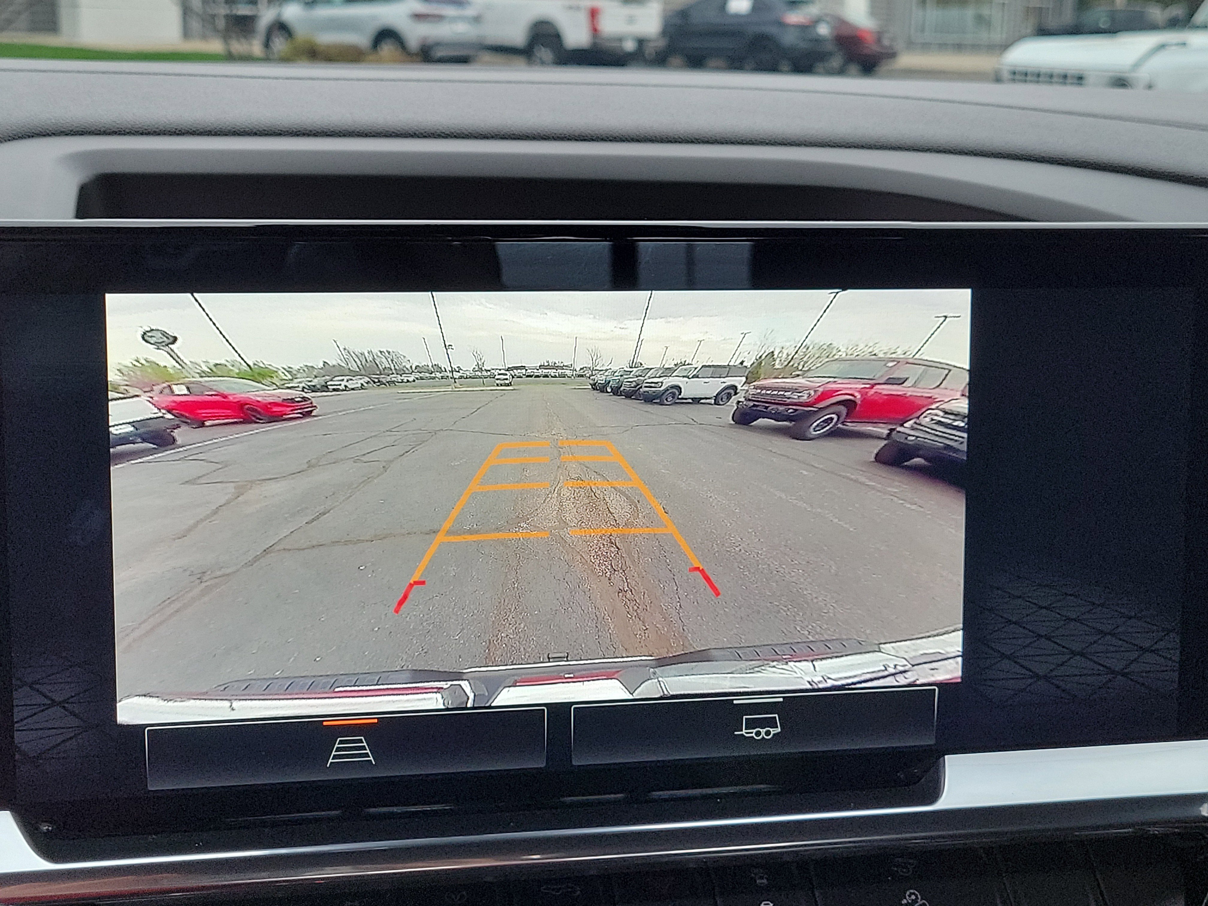 Used 2024 GMC Sierra 1500 SLT w/ SLT Premium Package image 33