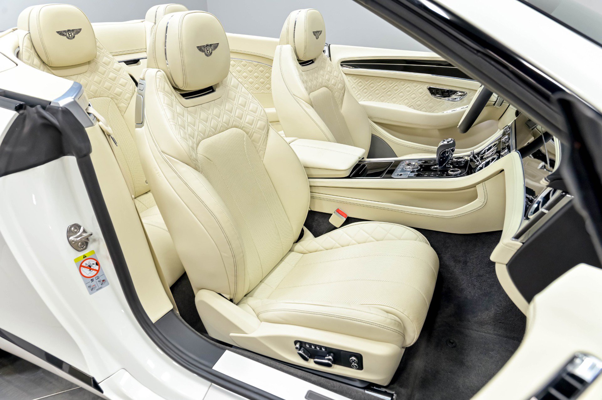 Used 2020 Bentley Continental GT AWD/4WD image 25