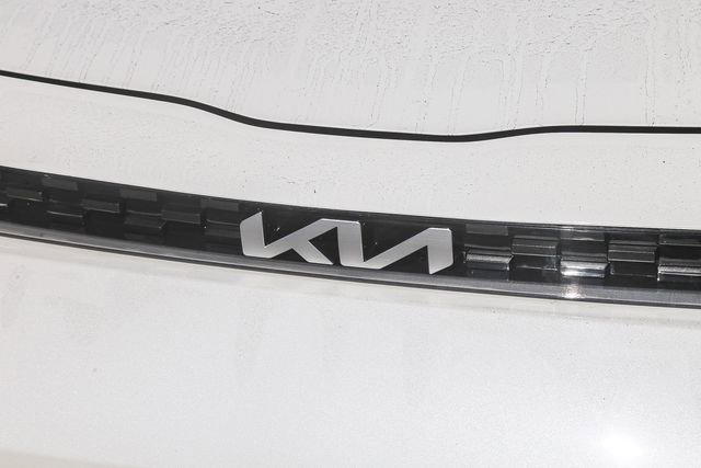 Certified 2025 Kia Soul GT-Line image 7