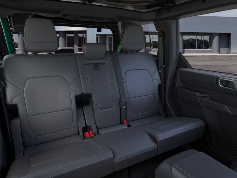 New 2025 Ford Bronco Outer Banks w/ Sasquatch Package AWD/4WD image 11