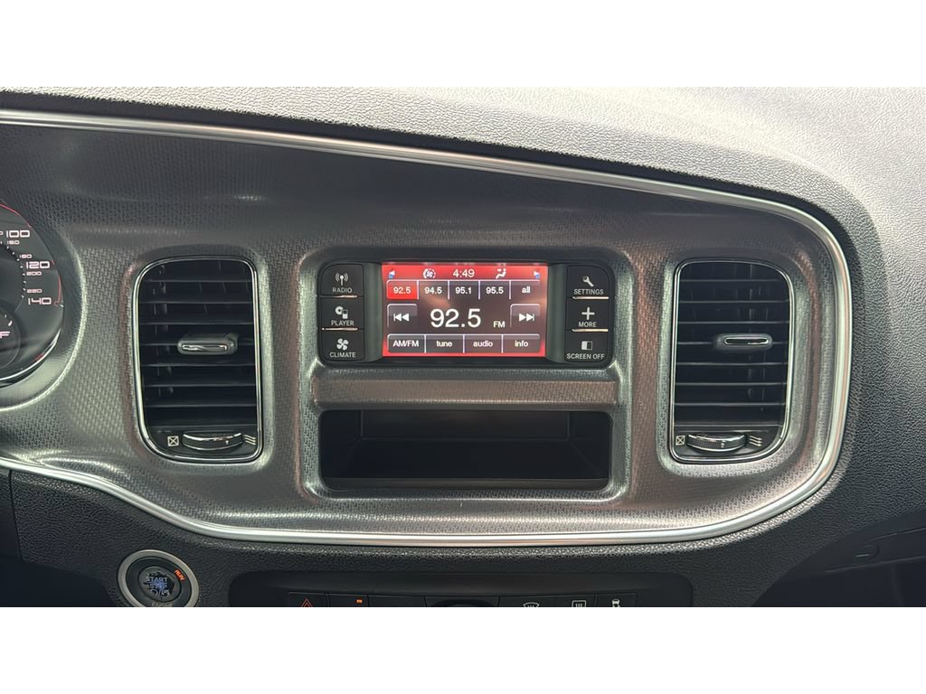 Used 2013 Dodge Charger SE RWD image 21
