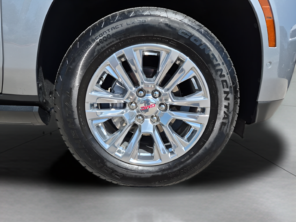 Used 2026 GMC Yukon XL Denali w/ Sun & Power Step Package AWD/4WD image 13
