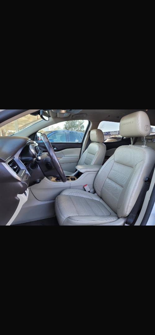 Used 2017 GMC Acadia Denali w/ Technology Package FWD image 16