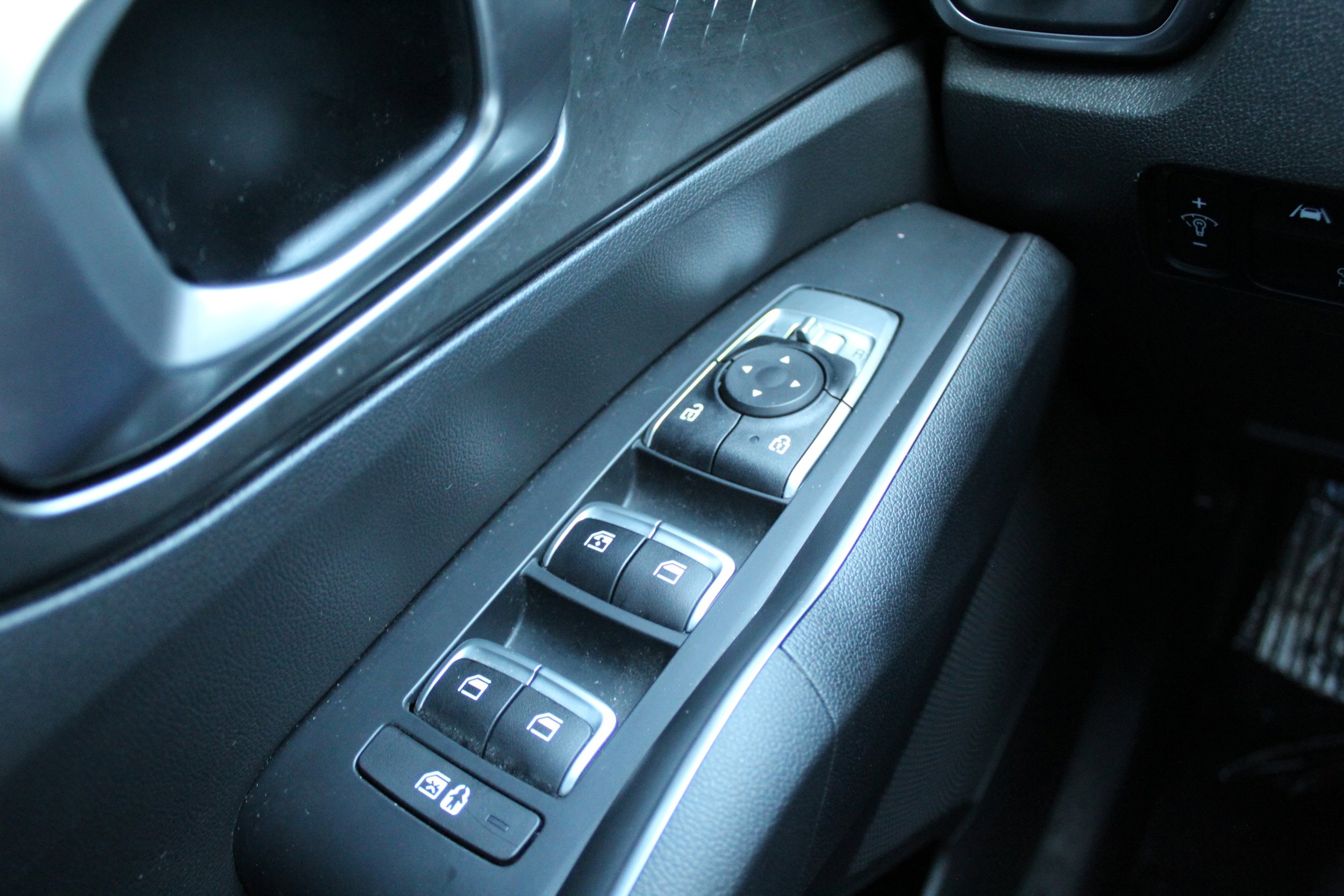 Used 2023 Kia Sorento EX AWD/4WD image 28