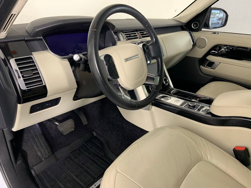 Used 2019 Land Rover Range Rover HSE AWD/4WD image 24