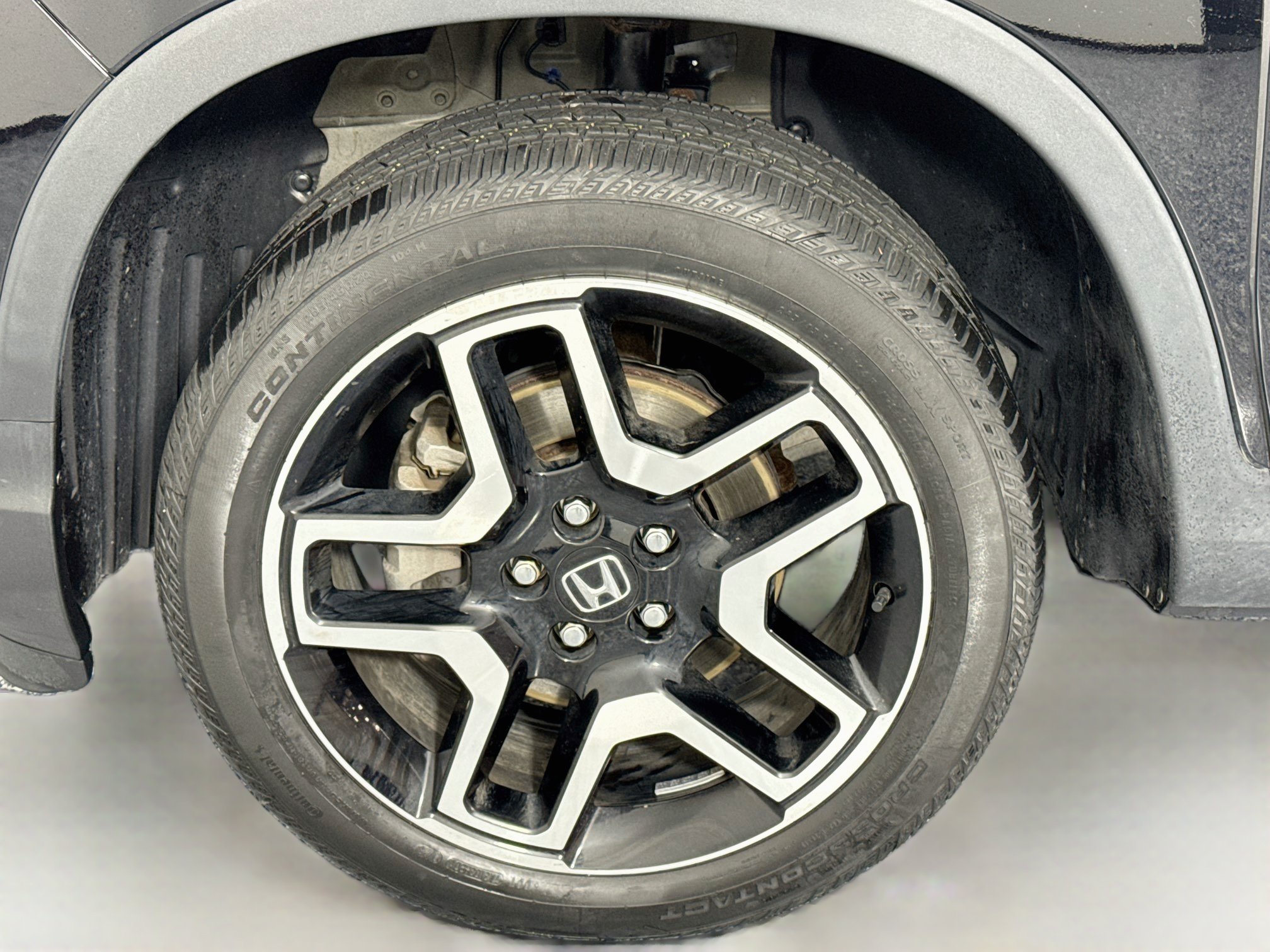 Certified 2023 Honda Passport Elite image 32