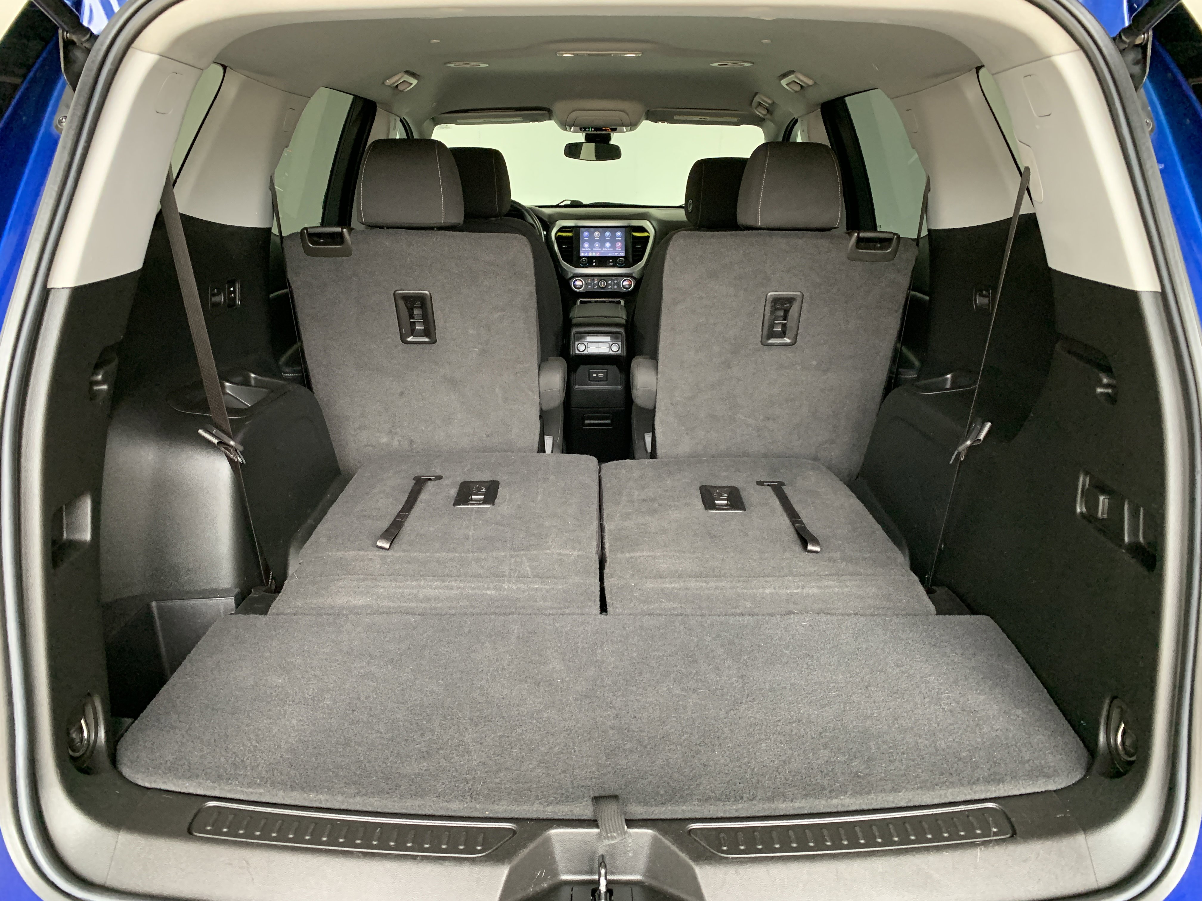 Used 2023 GMC Acadia SLE w/ Elevation Edition image 43