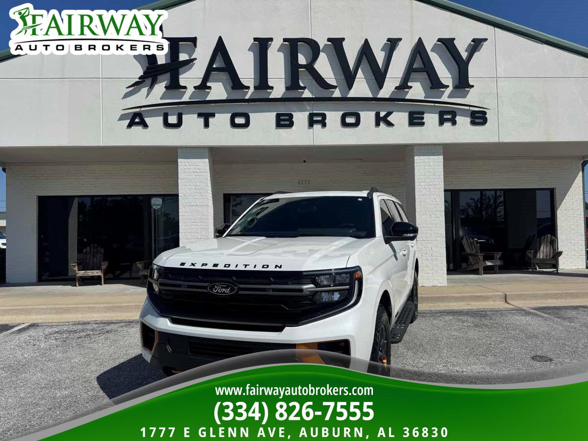 Used 2026 Ford Expedition Tremor AWD/4WD image 1