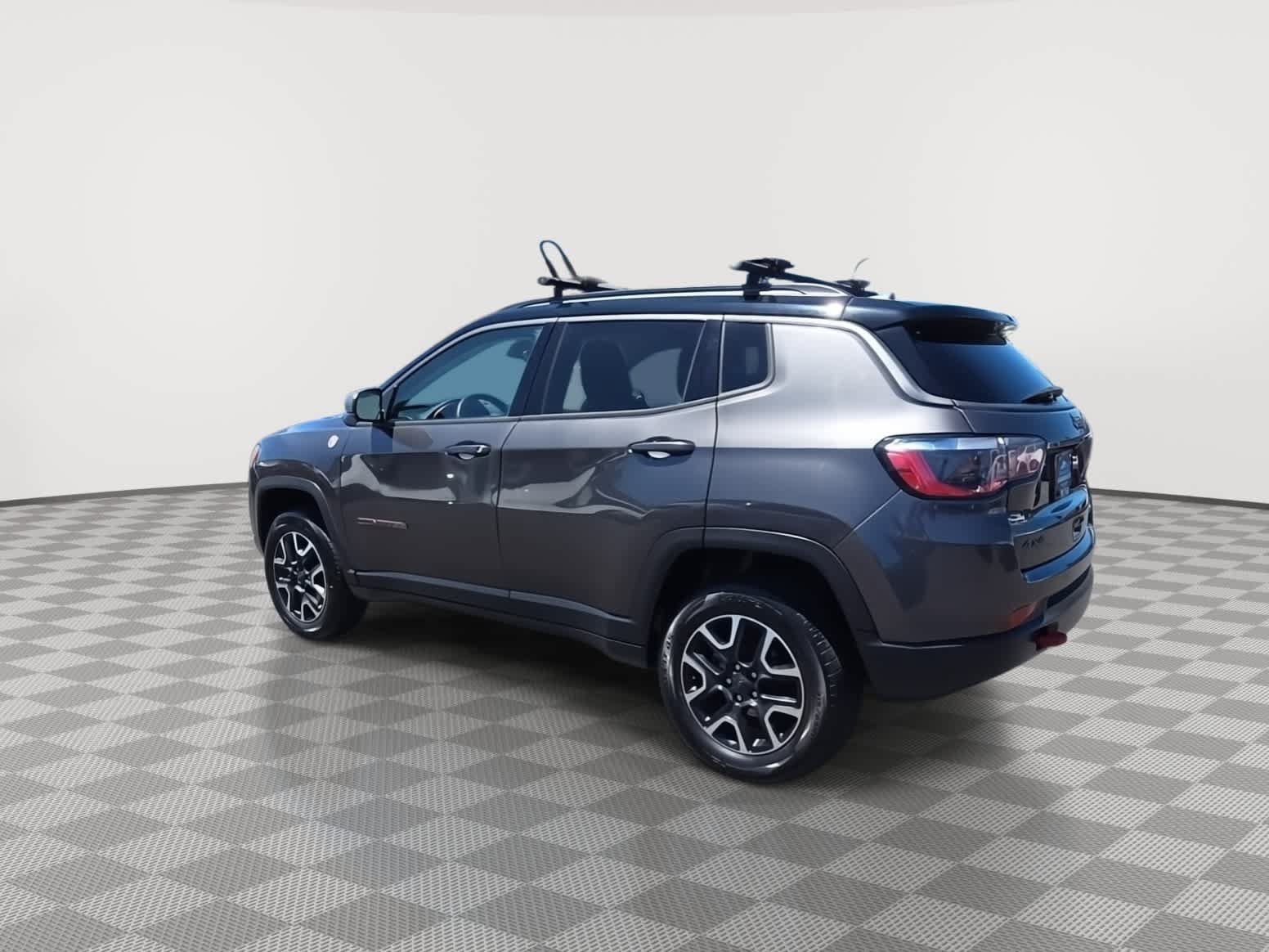 Used 2021 Jeep Compass Trailhawk AWD/4WD image 6