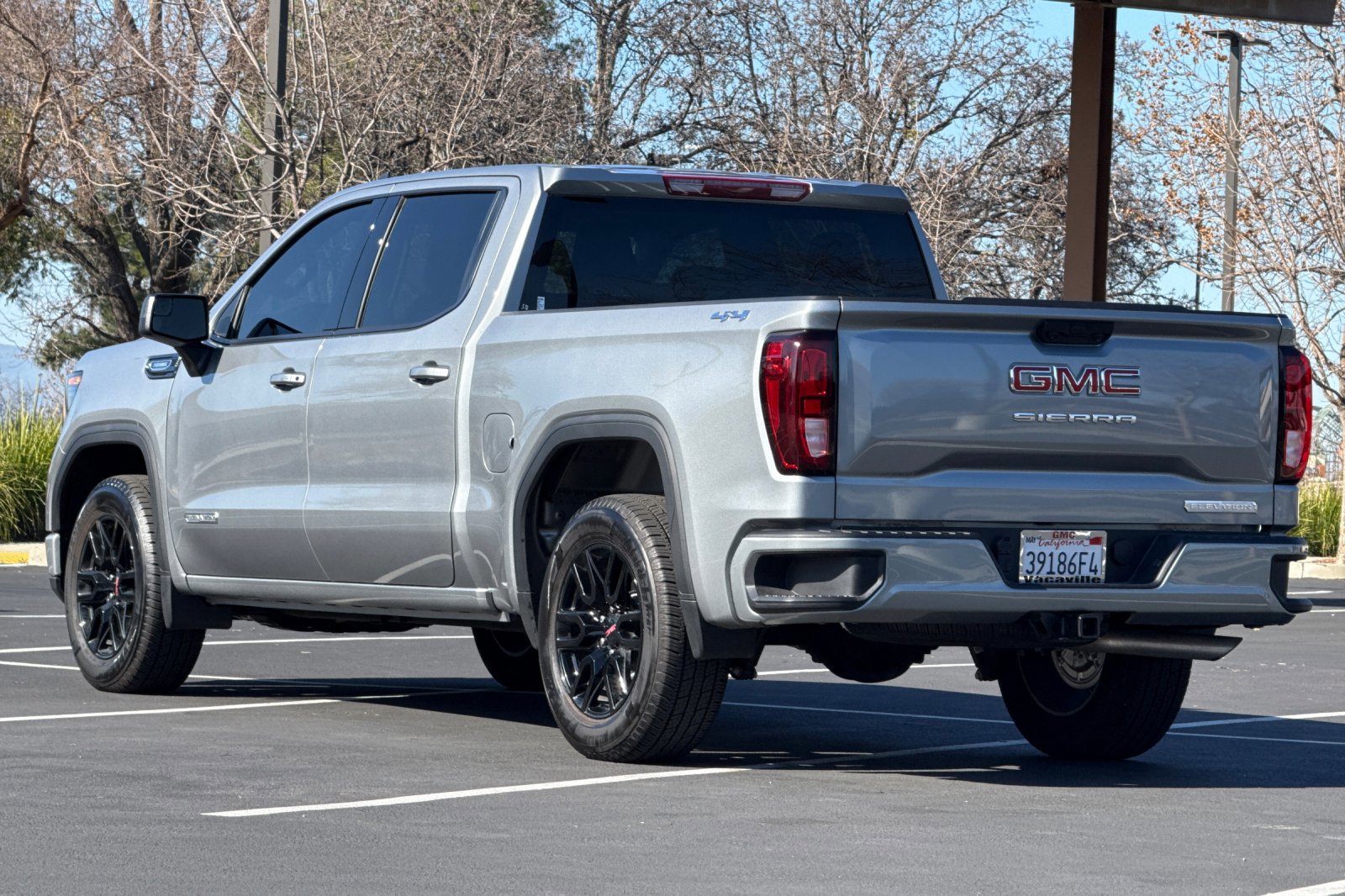 Used 2025 GMC Sierra 1500 Elevation image 7