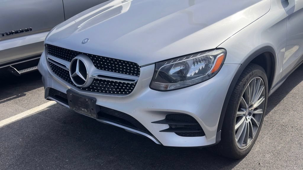 Used 2017 Mercedes-Benz GLC 300 4MATIC Coupe image 11