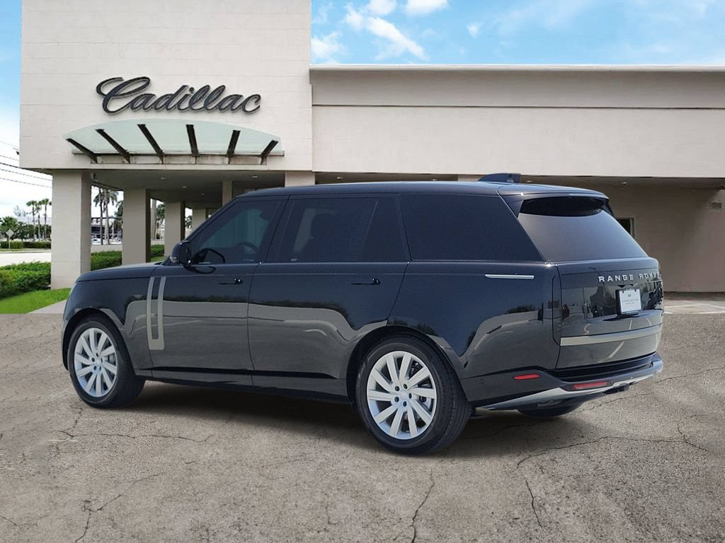 Used 2025 Land Rover Range Rover Long Wheelbase SE AWD/4WD image 6