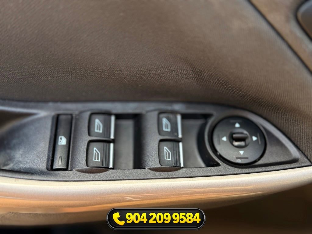 Used 2016 Ford Focus Titanium w/ Exterior Protection Package FWD image 10