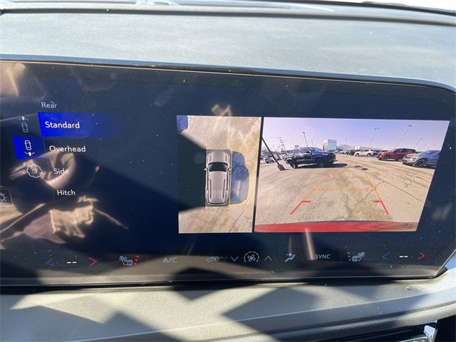 New 2026 Chevrolet Traverse LT w/ Driver Confidence Package image 17