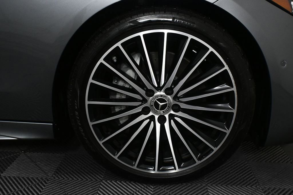 Certified 2025 Mercedes-Benz C 300 Sedan image 35
