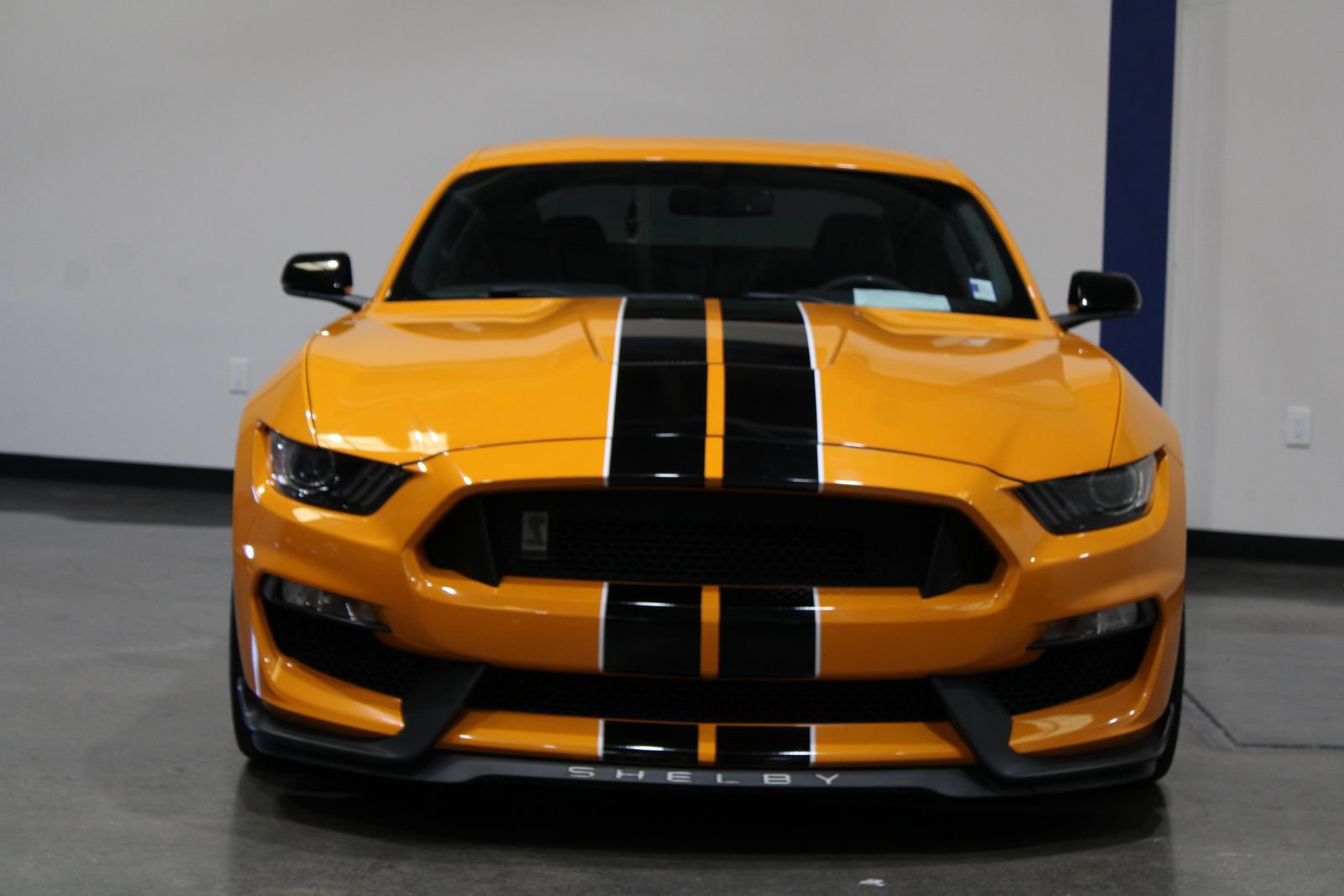 Used 2018 Ford Mustang Shelby GT350 w/ Convenience Package RWD image 6