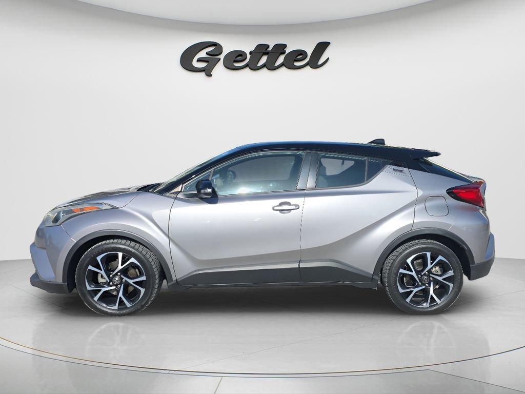 Used 2019 Toyota C-HR XLE image 7
