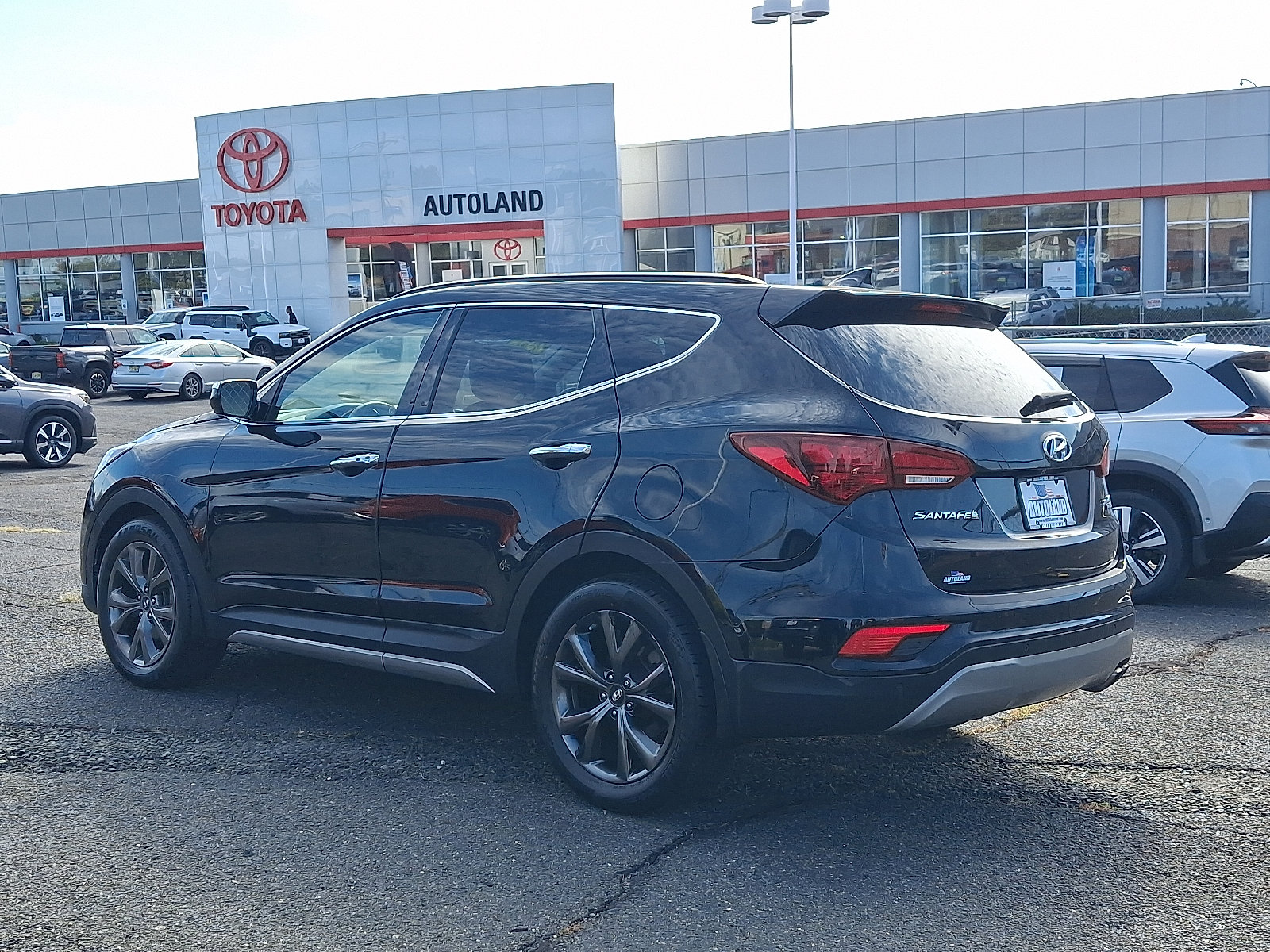 Used 2018 Hyundai Santa Fe Sport w/ 2.0T Ultimate Tech Package 05 AWD/4WD image 5