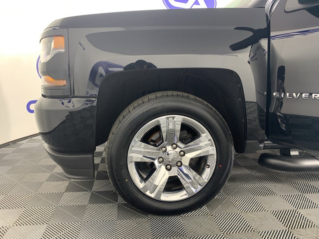 Used 2016 Chevrolet Silverado 1500 Custom w/ Custom Convenience Package image 12