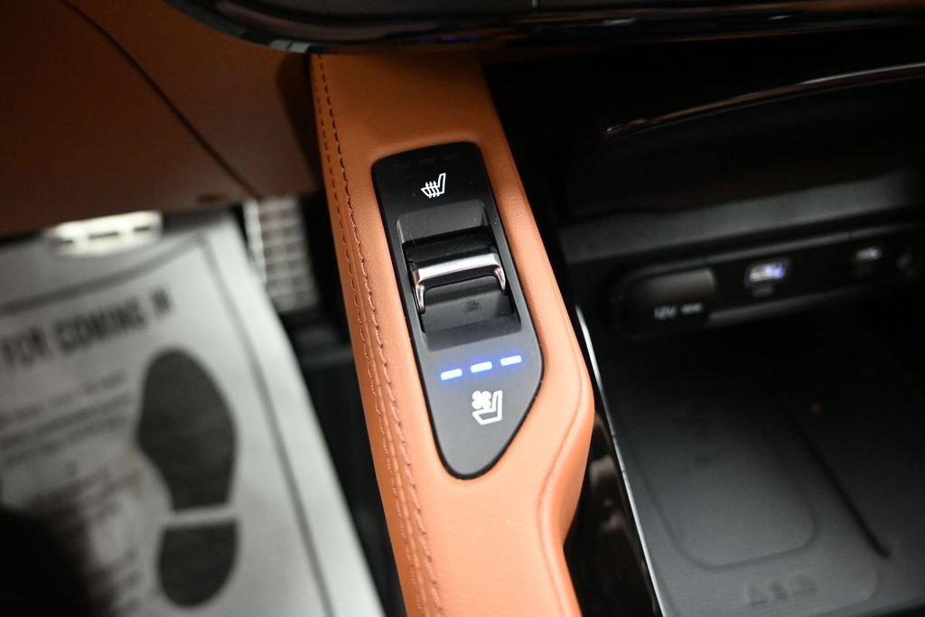 Certified 2025 Kia Telluride SX Prestige X-Line AWD/4WD image 22