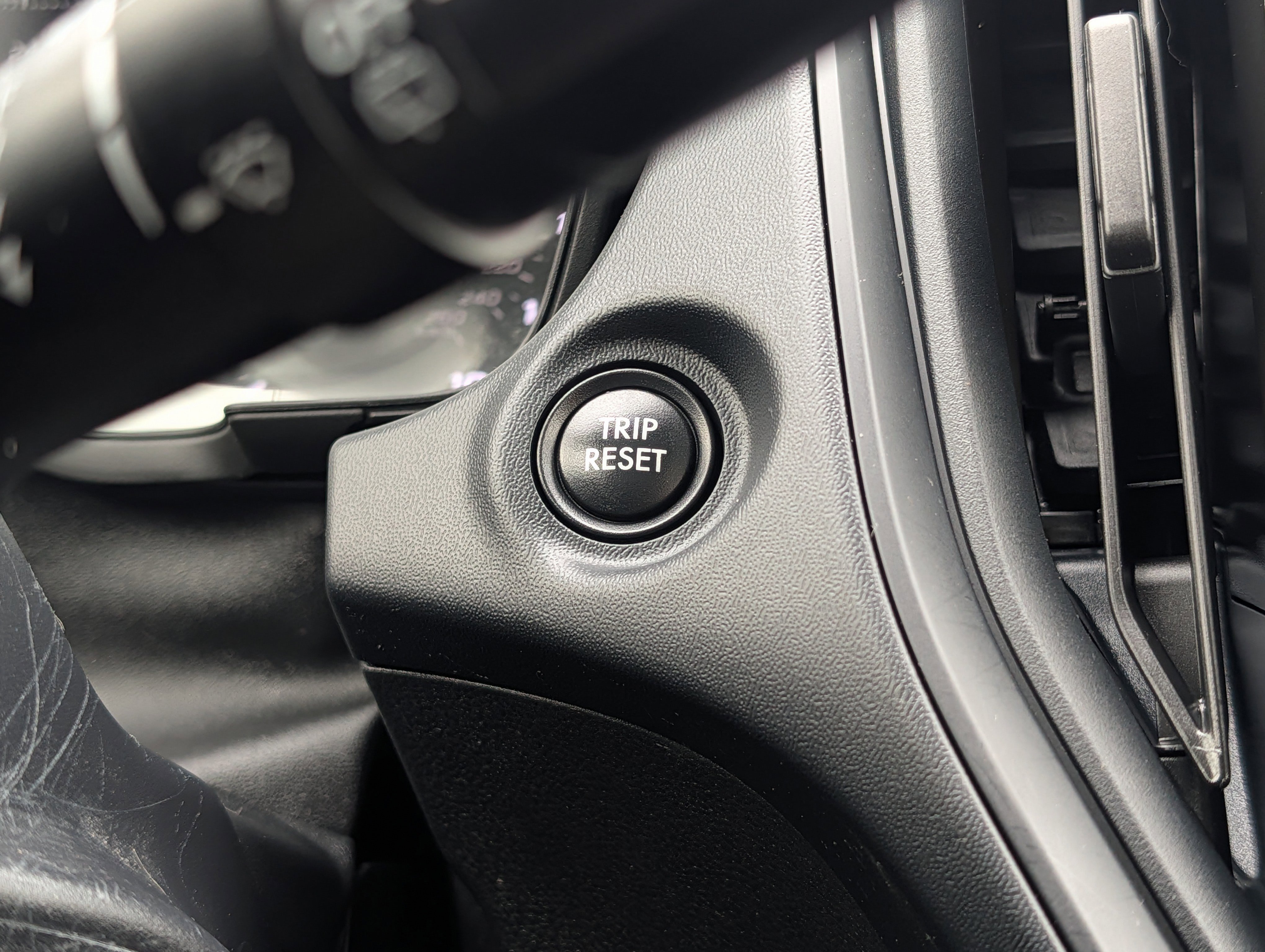 Used 2024 Subaru Impreza 2.0i w/ Popular Package #1A AWD/4WD image 30