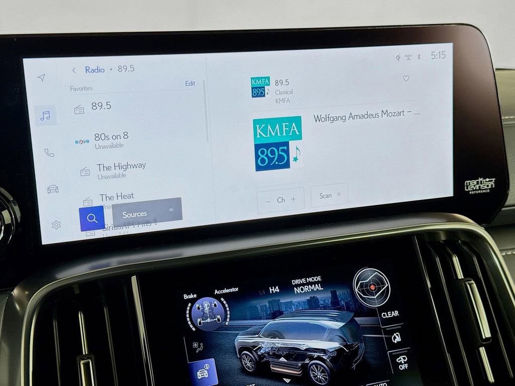 New 2026 Lexus LX 700h Luxury image 11