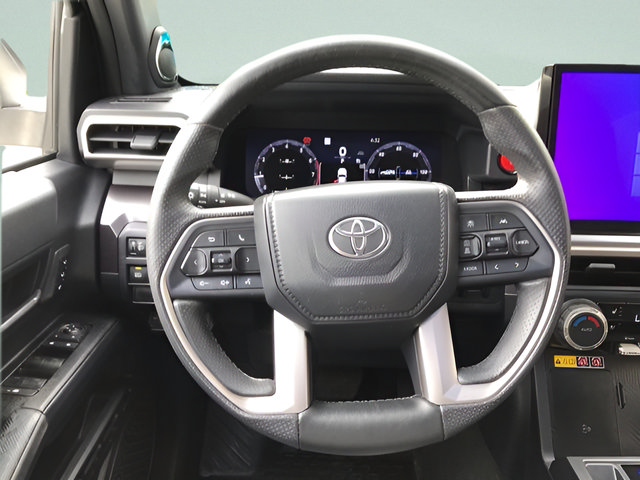 Certified 2025 Toyota 4Runner TRD Off-Road Premium w/ Tow Technology Package AWD/4WD image 19