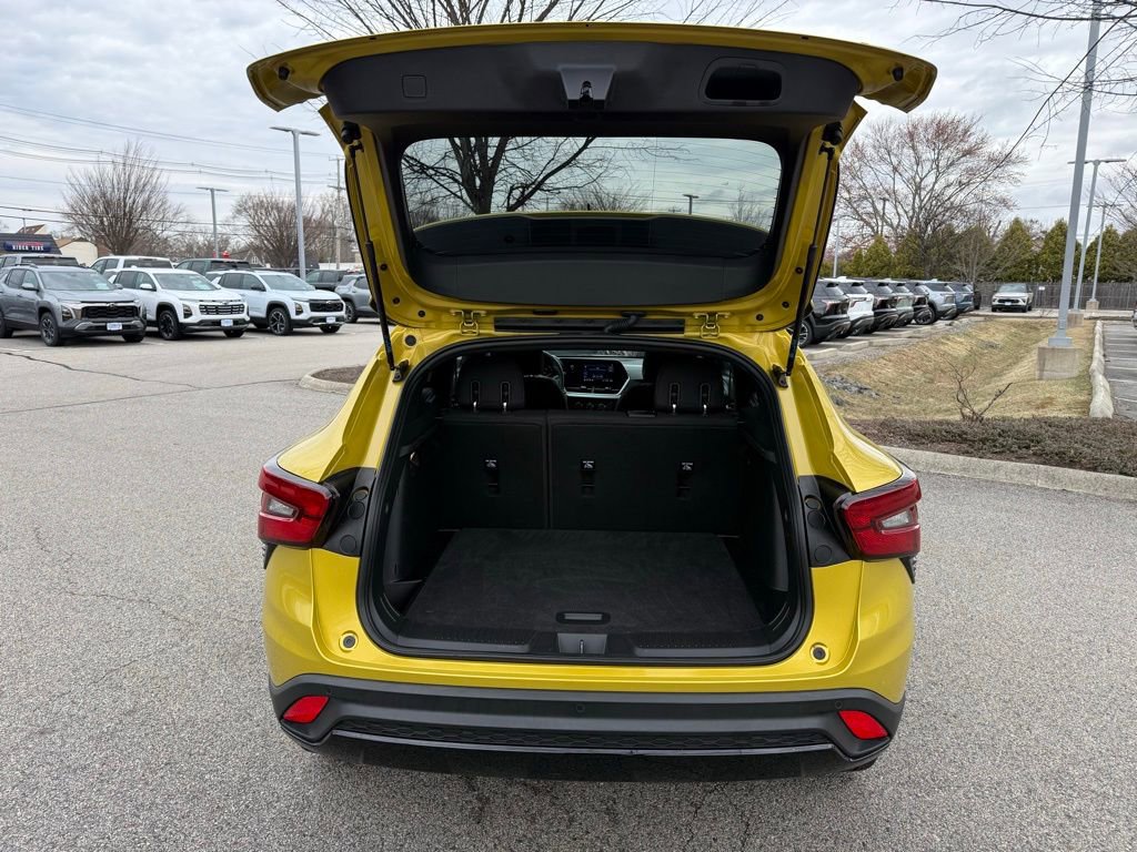 Used 2024 Chevrolet Trax RS w/ Driver Confidence Package image 10