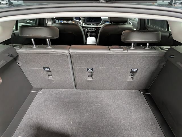 Used 2025 Chevrolet Trax LT w/ Driver Confidence Package image 13