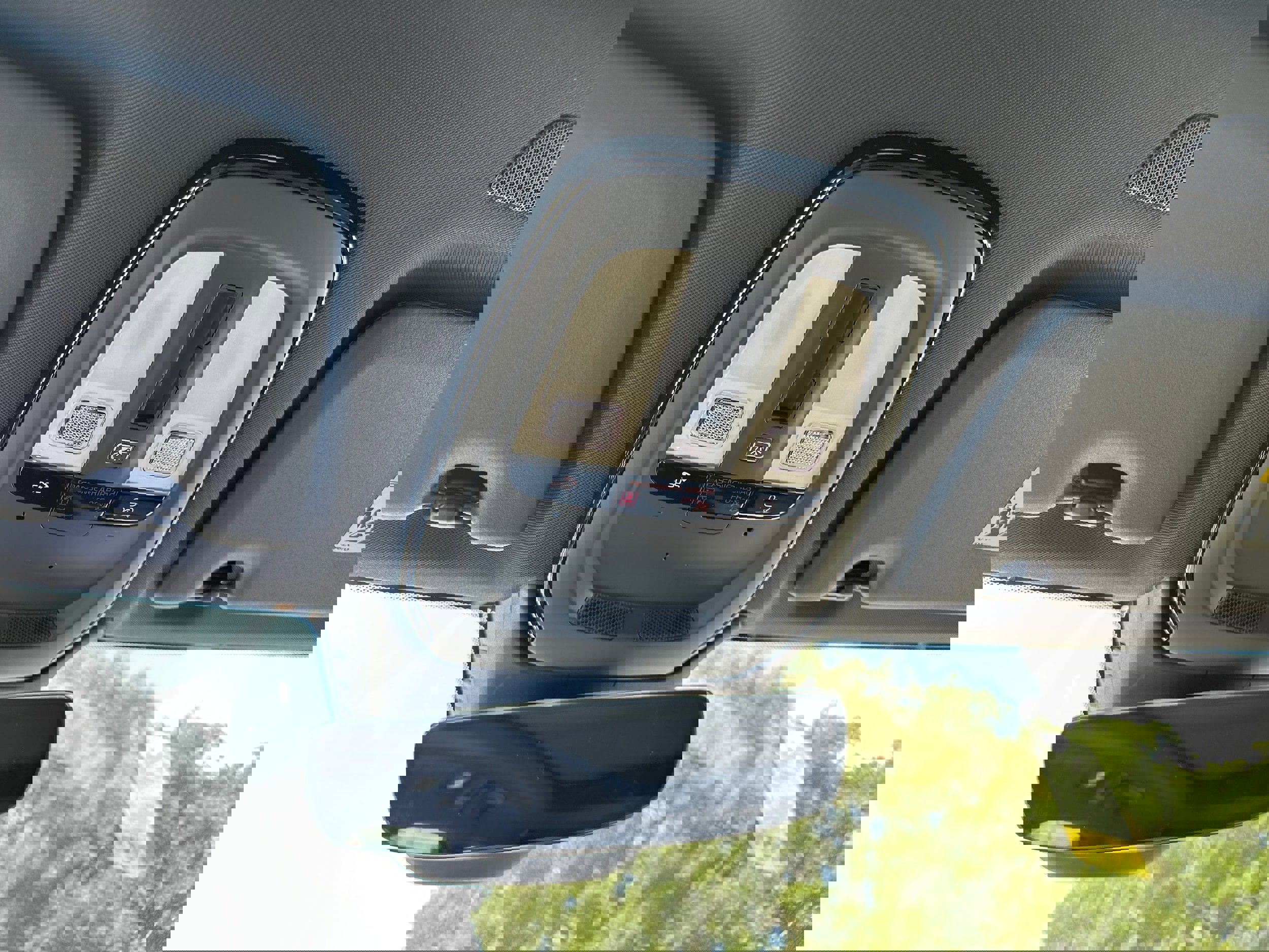 New 2026 Volvo XC60 B5 Core w/ Climate Package image 15