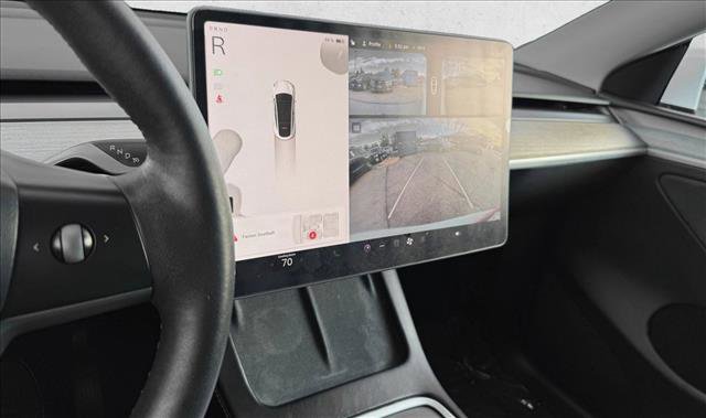Used 2023 Tesla Model Y Long Range image 16