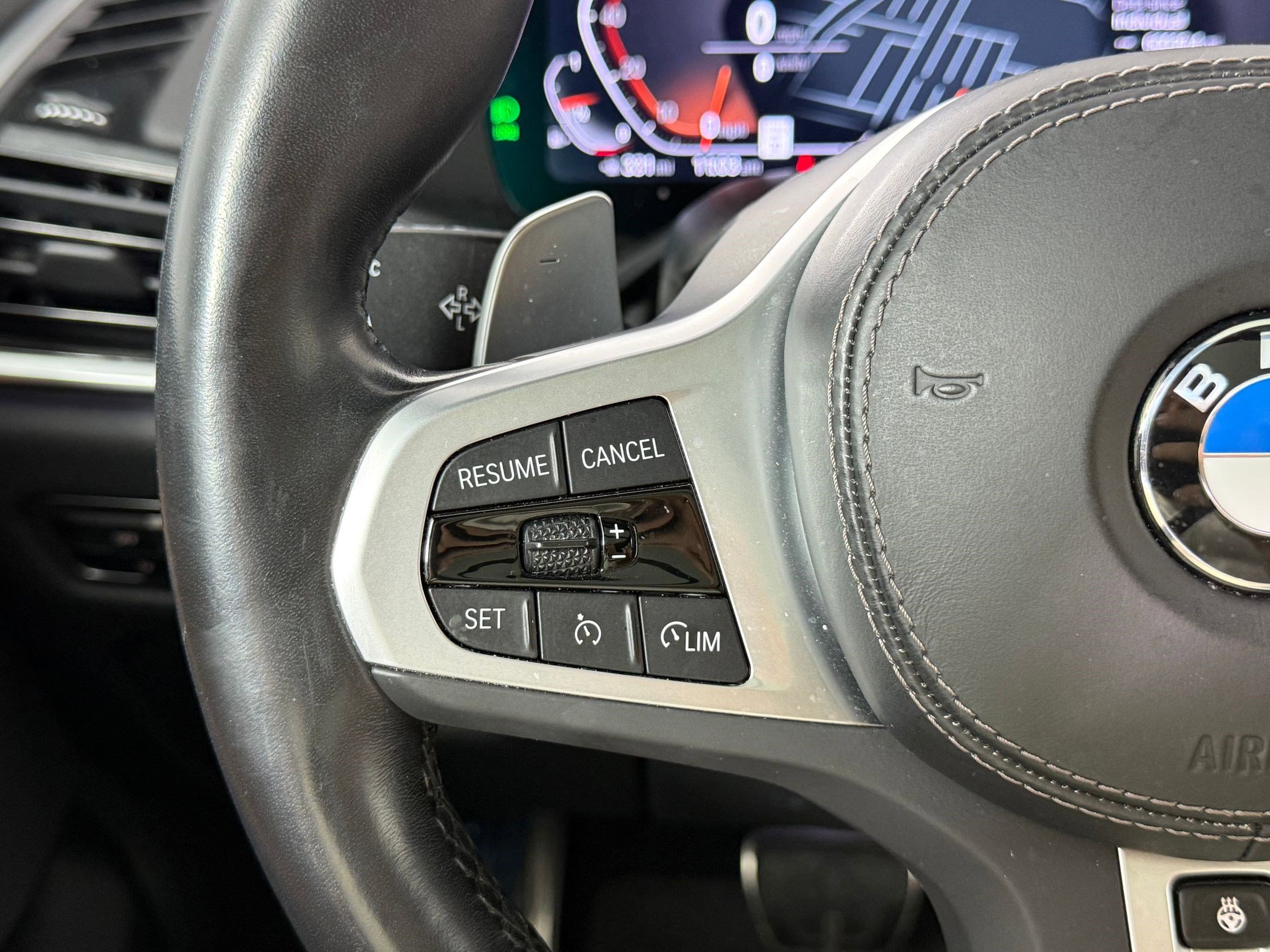 Used 2023 BMW X5 xDrive40i w/ M Sport Package image 22