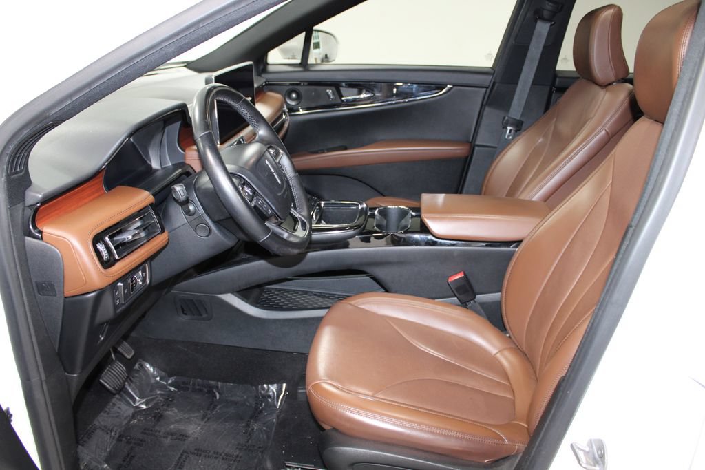 Used 2022 Lincoln Nautilus Reserve w/ Equipment Group 201A FWD image 23