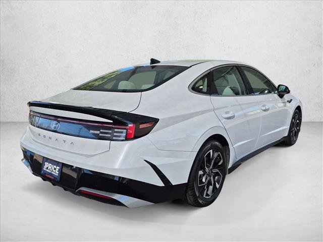 Used 2025 Hyundai Sonata SEL FWD image 5