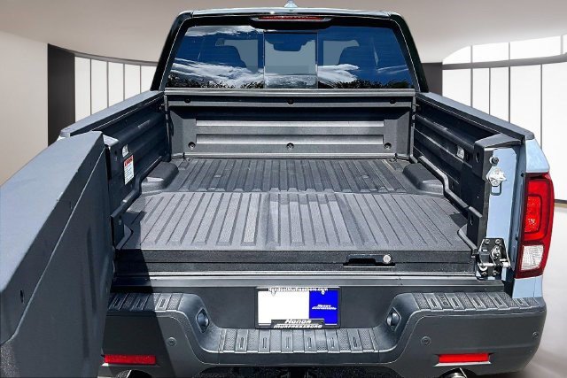 Certified 2026 Honda Ridgeline Black Edition image 7