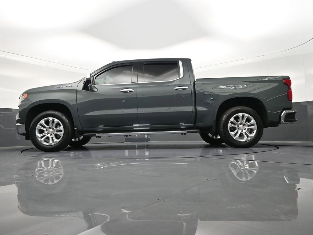 Used 2025 Chevrolet Silverado 1500 LTZ image 24