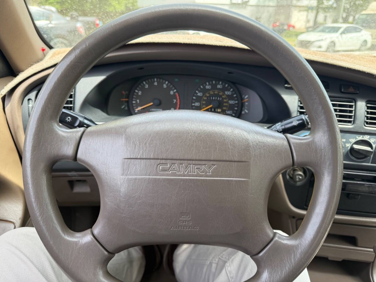 Used 1996 Toyota Camry LE FWD image 18