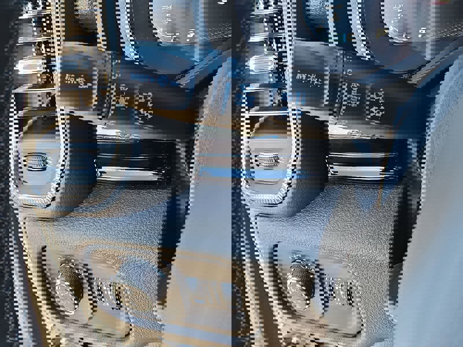 New 2026 RAM 1500 Rebel w/ G/T Package image 25