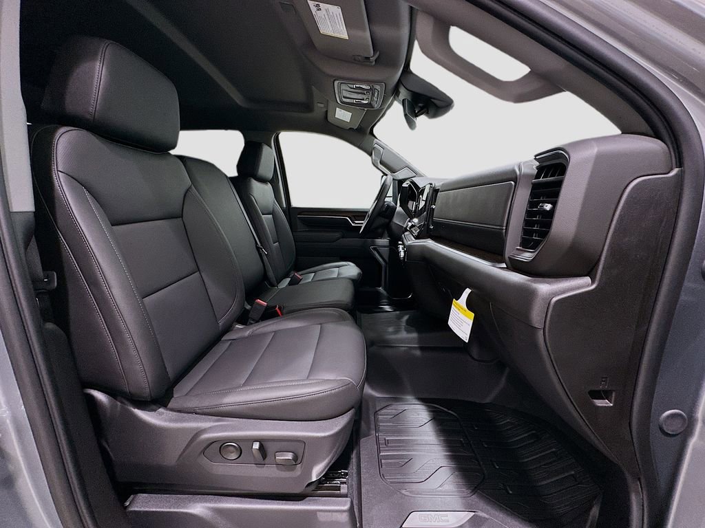 New 2026 GMC Sierra 3500 SLT image 29