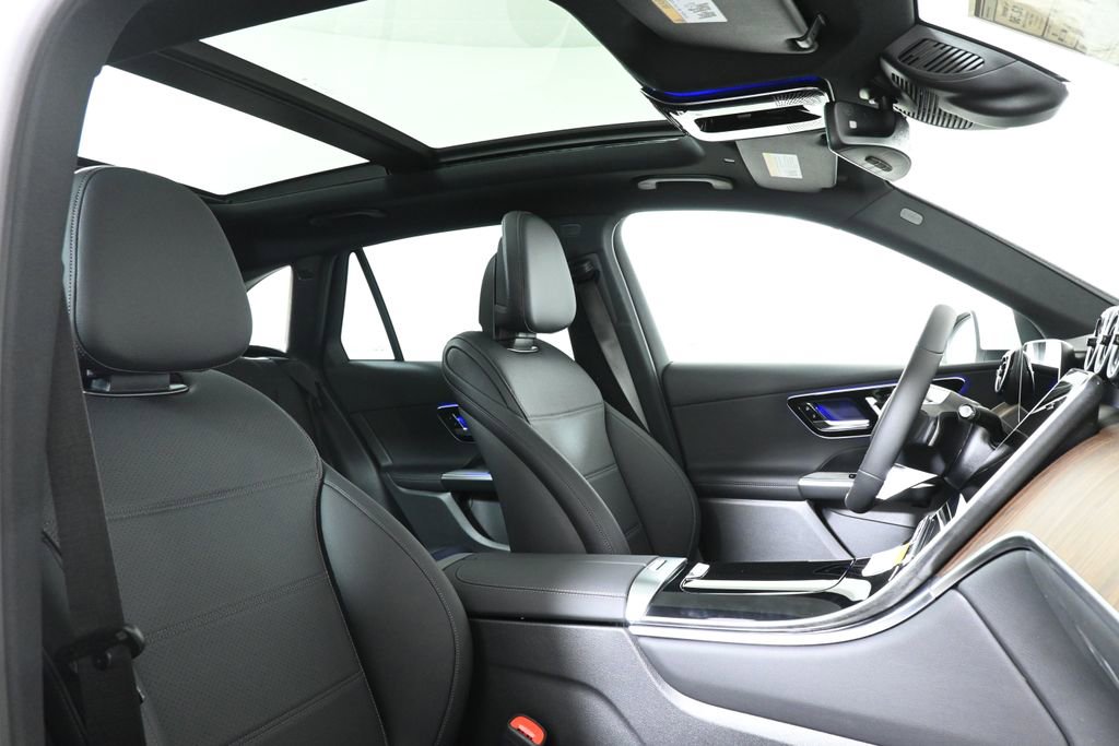 Certified 2025 Mercedes-Benz GLC 300 4MATIC image 20
