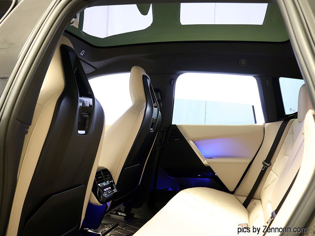 Certified 2024 BMW iX xDrive50 w/ Premium Package image 14