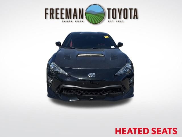 Used 2019 Toyota 86 TRD SE RWD image 3